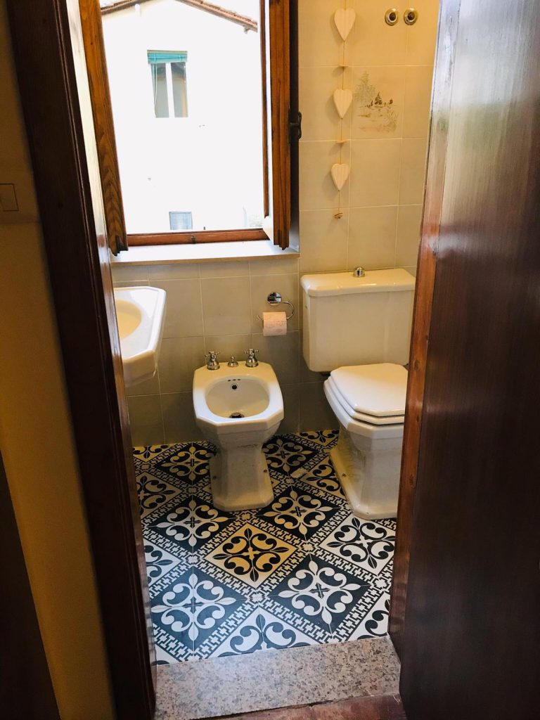 Upstairs Bathroom